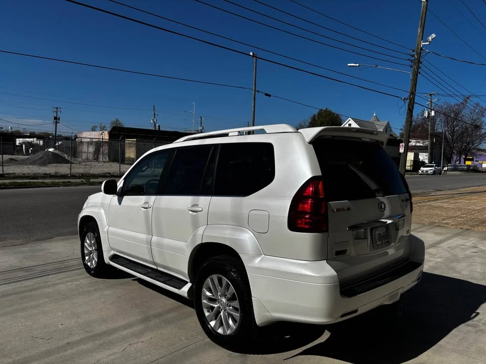2007 Lexus GX 1st Gen - Image 4 of 19