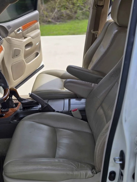 2007 Lexus GX 1st Gen - Image 17 of 20