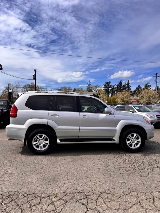 2007 Lexus GX 1st Gen - Image 6 of 16