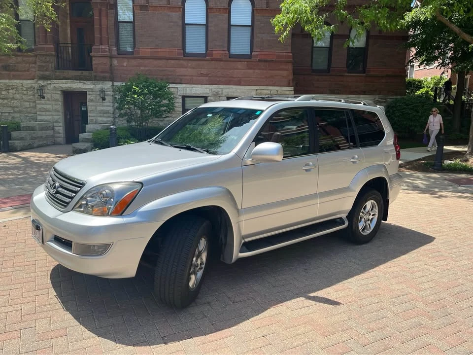 2007 Lexus GX 1st Gen - Image 8 of 9