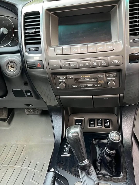 2007 Lexus GX 1st Gen - Image 6 of 9