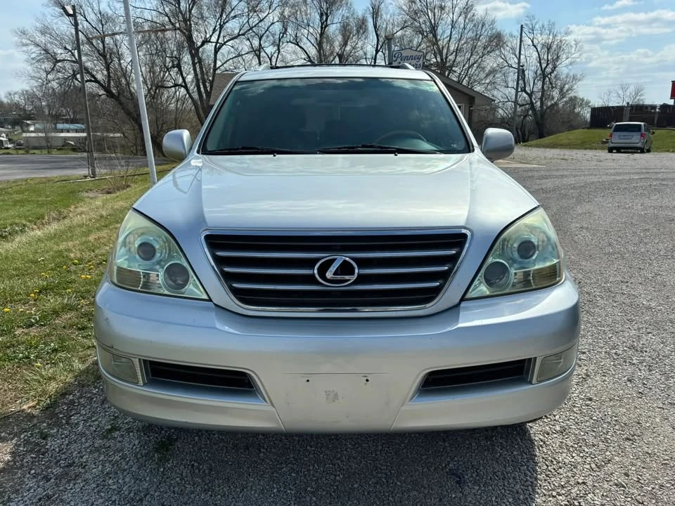 2007 Lexus GX 1st Gen - Image 2 of 15