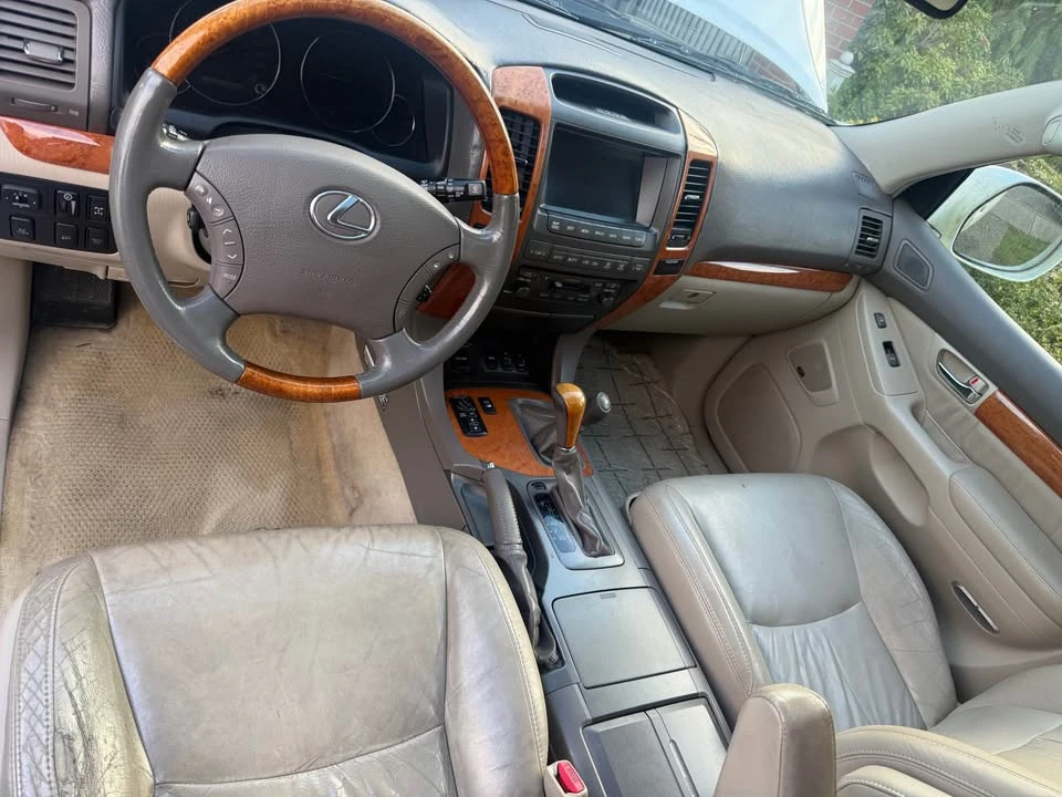 2007 Lexus GX 1st Gen - Image 9 of 9
