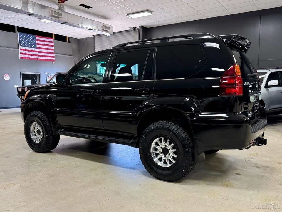 2007 Lexus GX 1st Gen - Image 10 of 12