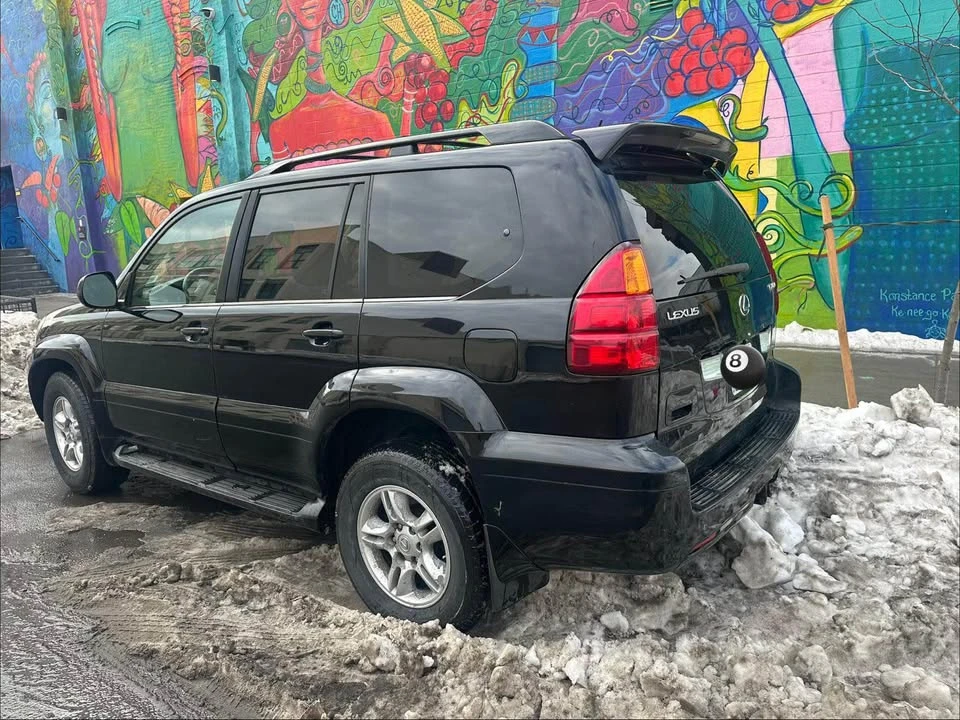 2007 Lexus GX 1st Gen - Image 3 of 3