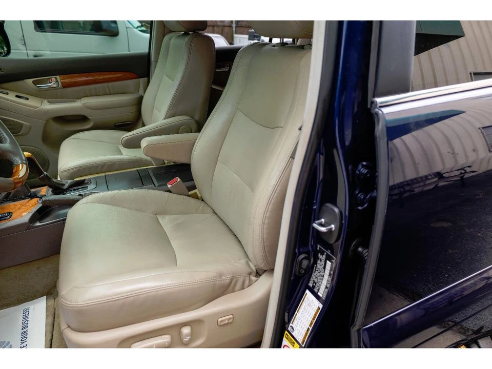 2007 Lexus GX 1st Gen - Image 10 of 28