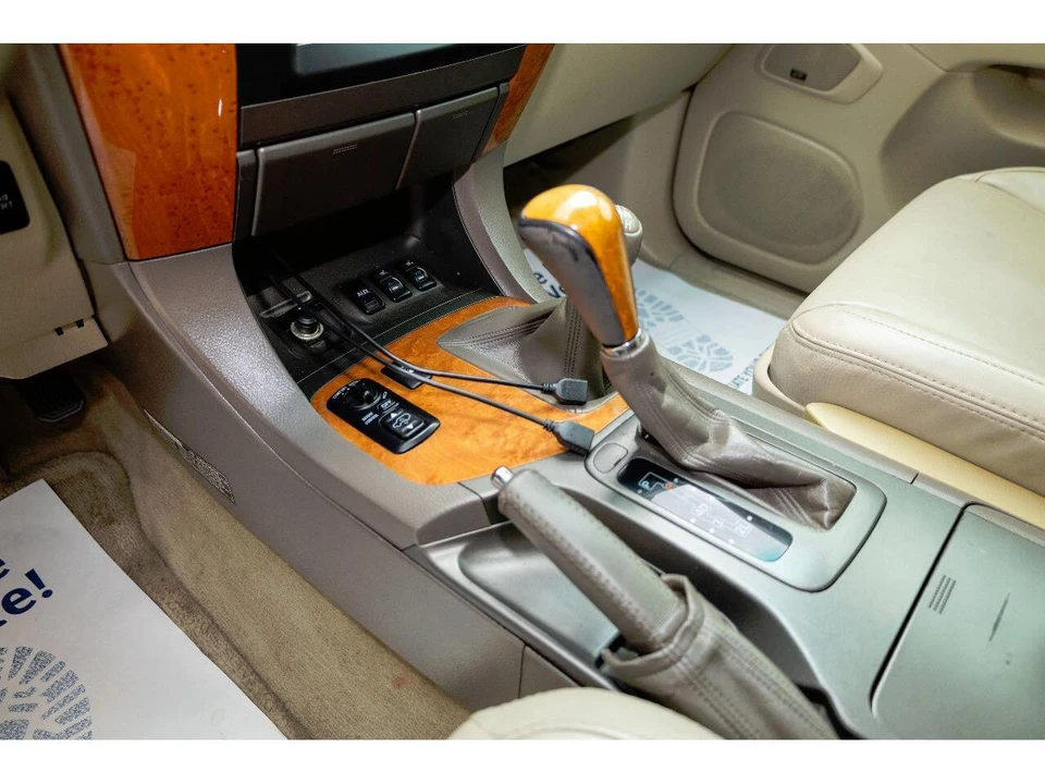 2007 Lexus GX 1st Gen - Image 17 of 28