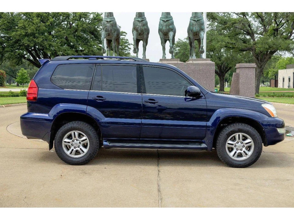 2007 Lexus GX 1st Gen - Image 8 of 28