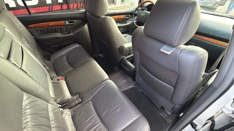 2007 Lexus GX 1st Gen - Image 7 of 12