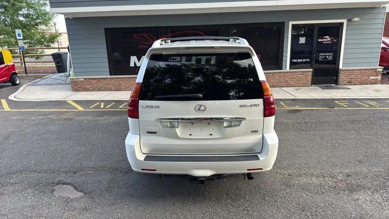 2007 Lexus GX 1st Gen - Image 11 of 12