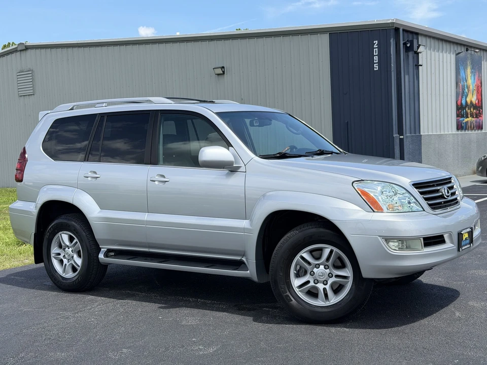 2007 Lexus GX 1st Gen - Image 11 of 31