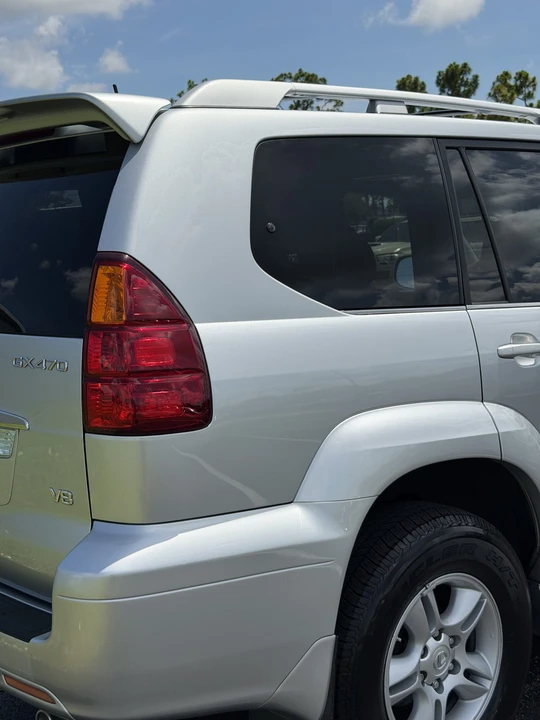 2007 Lexus GX 1st Gen - Image 20 of 31