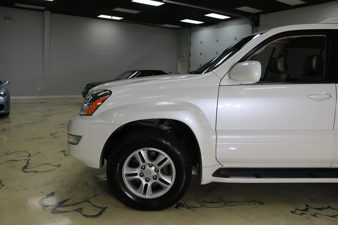 2007 Lexus GX 1st Gen - Image 24 of 31