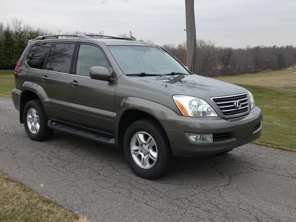 2007 Lexus GX 1st Gen - Image 2 of 31