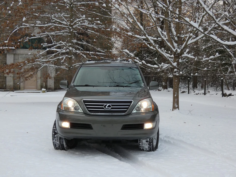 2007 Lexus GX 1st Gen - Image 16 of 31