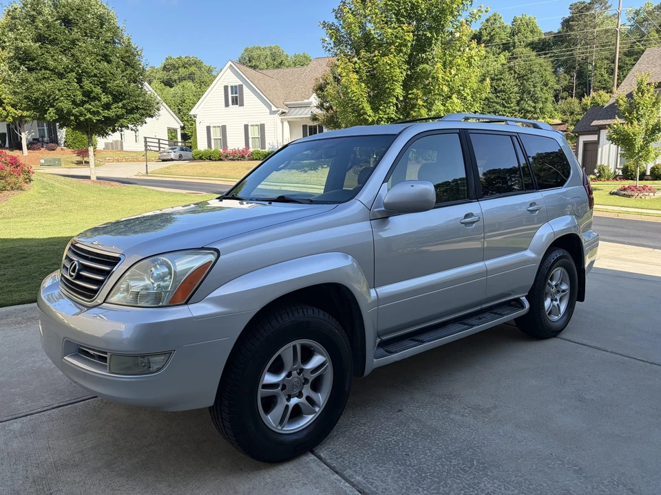 2007 Lexus GX 1st Gen - Image 4 of 31