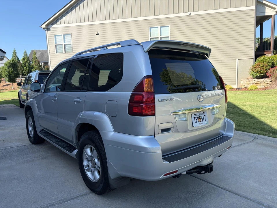 2007 Lexus GX 1st Gen - Image 14 of 31