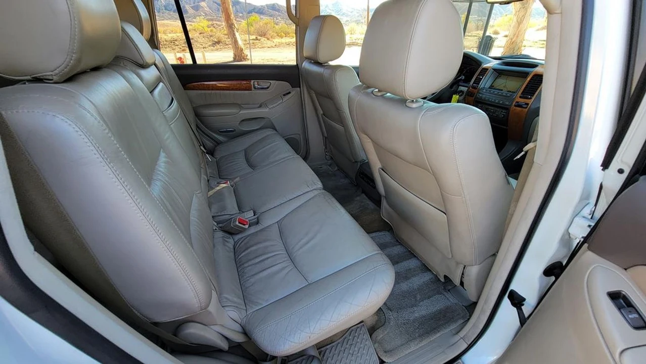 2007 Lexus GX 1st Gen - Image 20 of 21