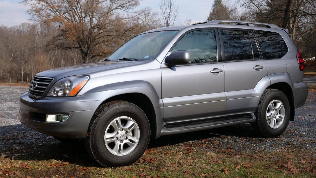 2007 Lexus GX 2nd Gen - Image 3 of 31