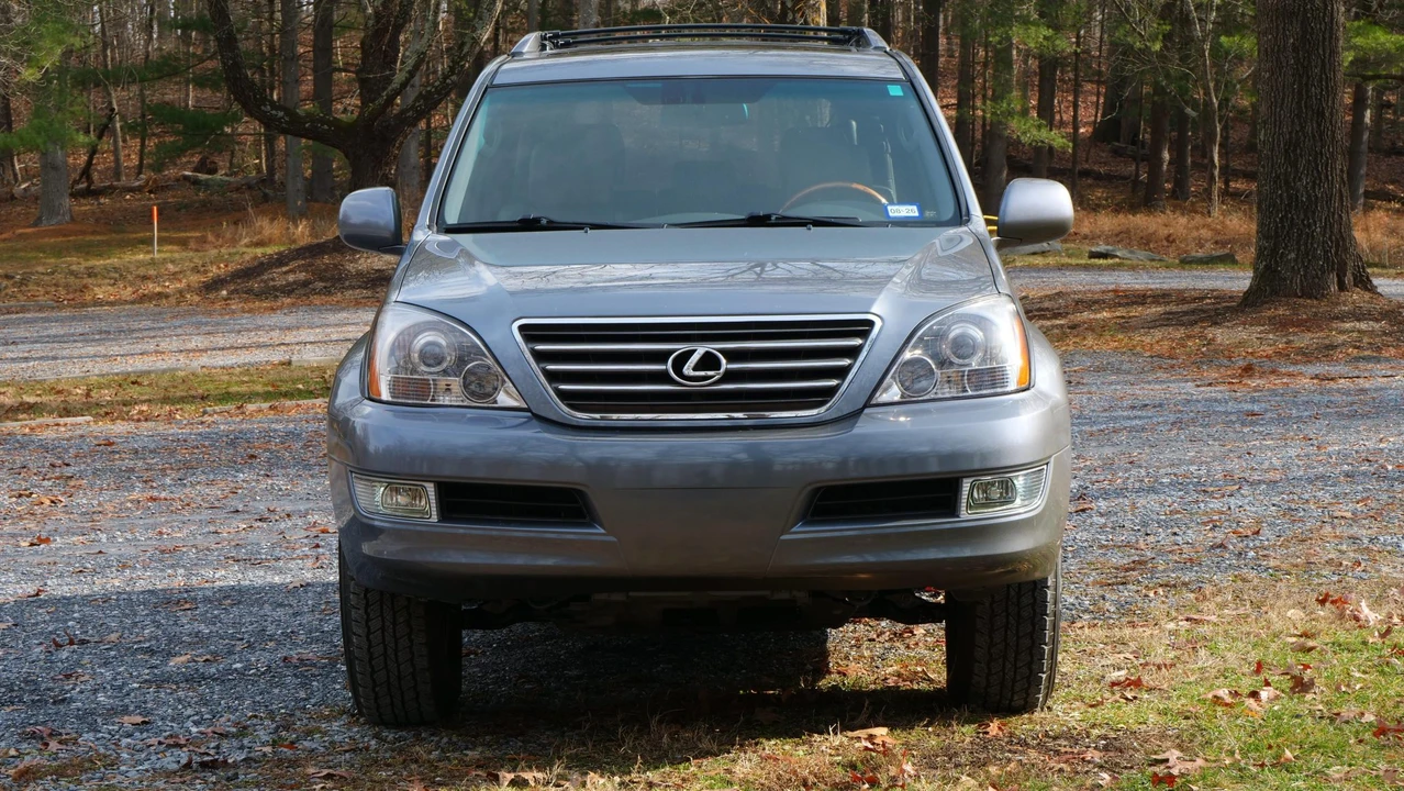 2007 Lexus GX 2nd Gen - Image 16 of 31