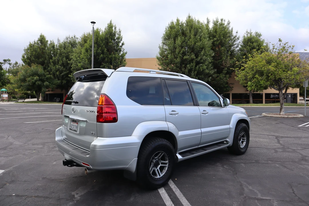 2007 Lexus GX 1st Gen - Image 16 of 31