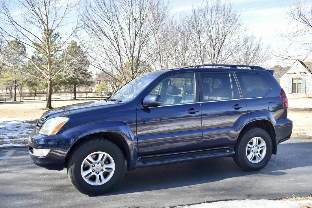 2007 Lexus GX 1st Gen - Image 2 of 31