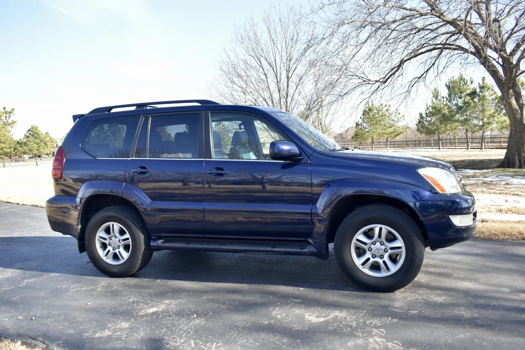 2007 Lexus GX 1st Gen - Image 25 of 31