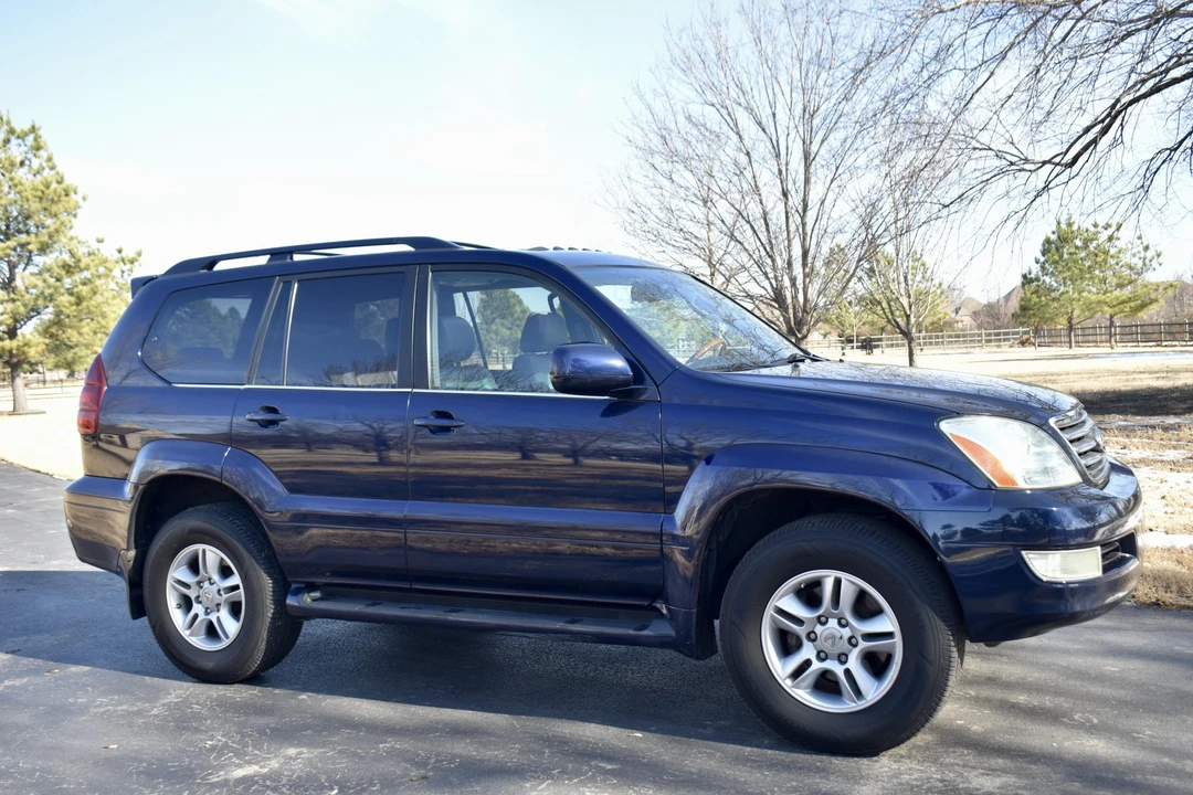 2007 Lexus GX 1st Gen - Image 26 of 31