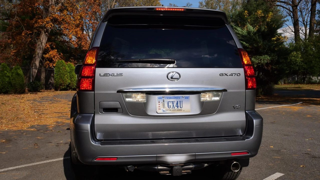 2007 Lexus GX 1st Gen - Image 16 of 31