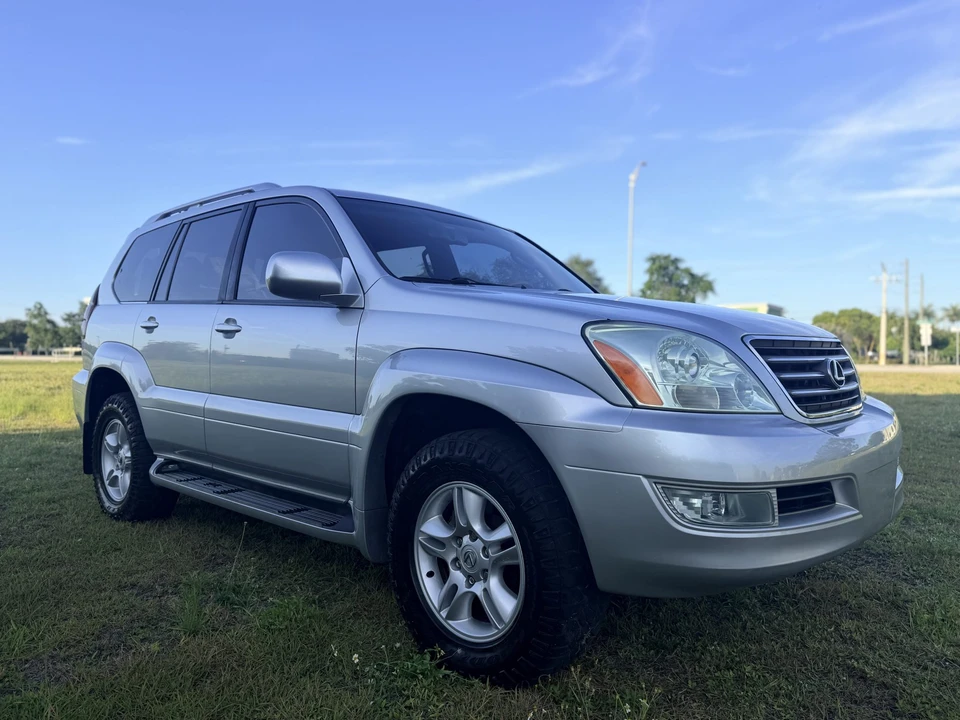 2007 Lexus GX 1st Gen - Image 8 of 31