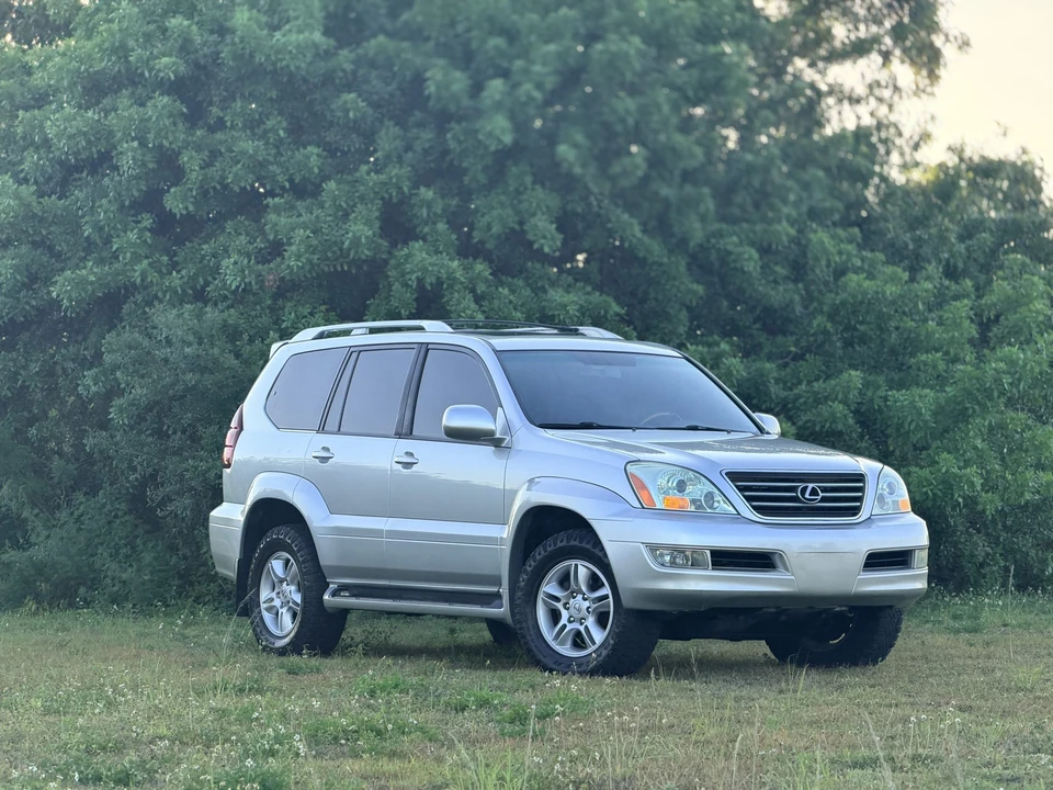 2007 Lexus GX 1st Gen - Image 5 of 31