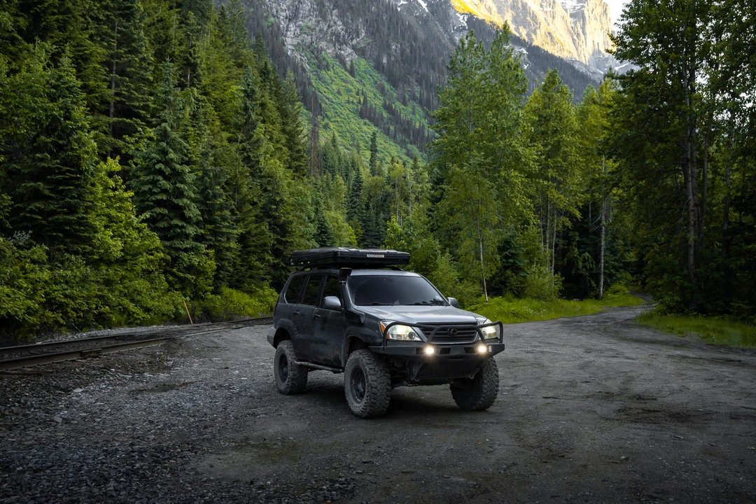 2007 Lexus GX 1st Gen - Image 9 of 31