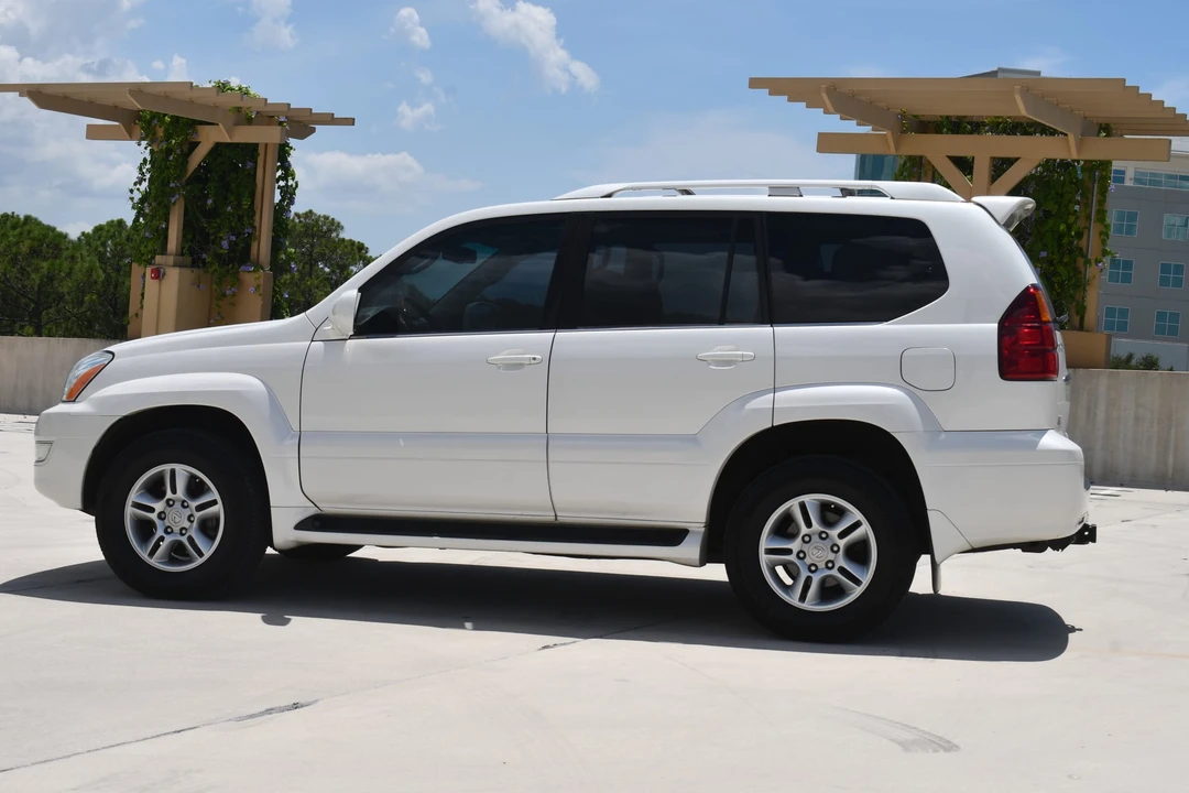 2007 Lexus GX 1st Gen - Image 19 of 31