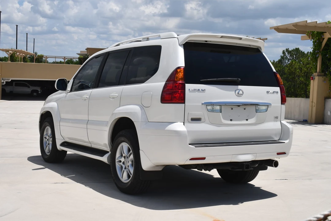 2007 Lexus GX 1st Gen - Image 13 of 31