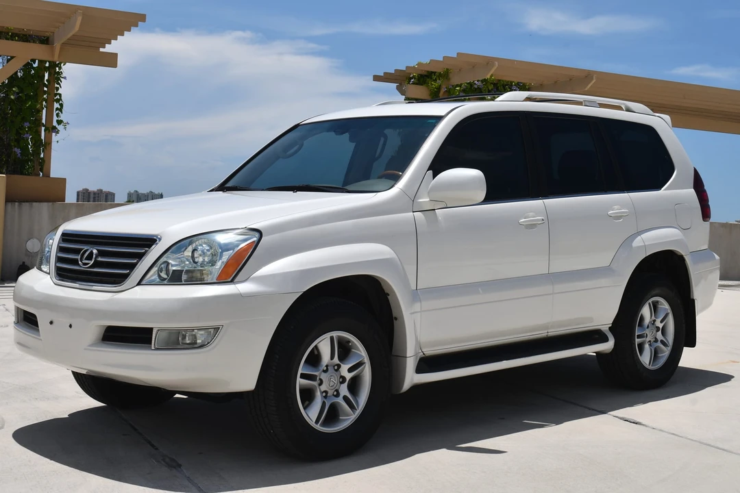 2007 Lexus GX 1st Gen - Image 2 of 31