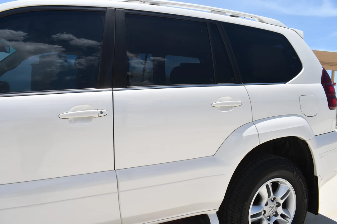 2007 Lexus GX 1st Gen - Image 27 of 31