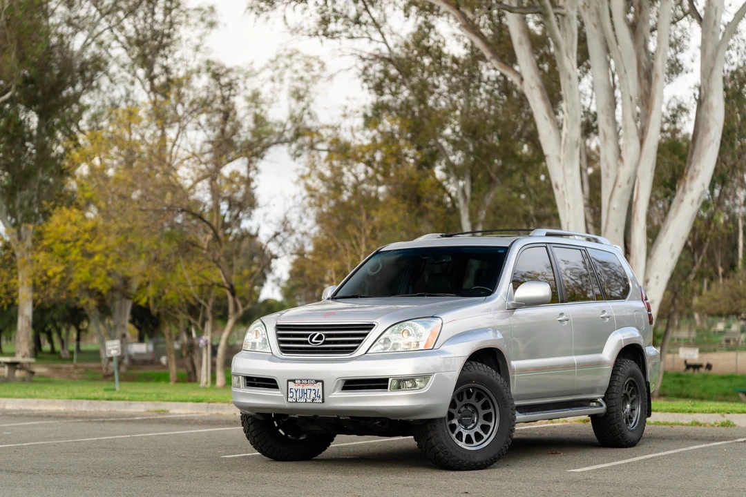 2007 Lexus GX 1st Gen - Image 2 of 31