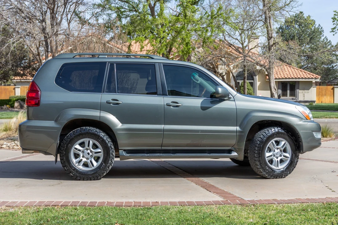 2007 Lexus GX 1st Gen - Image 6 of 31