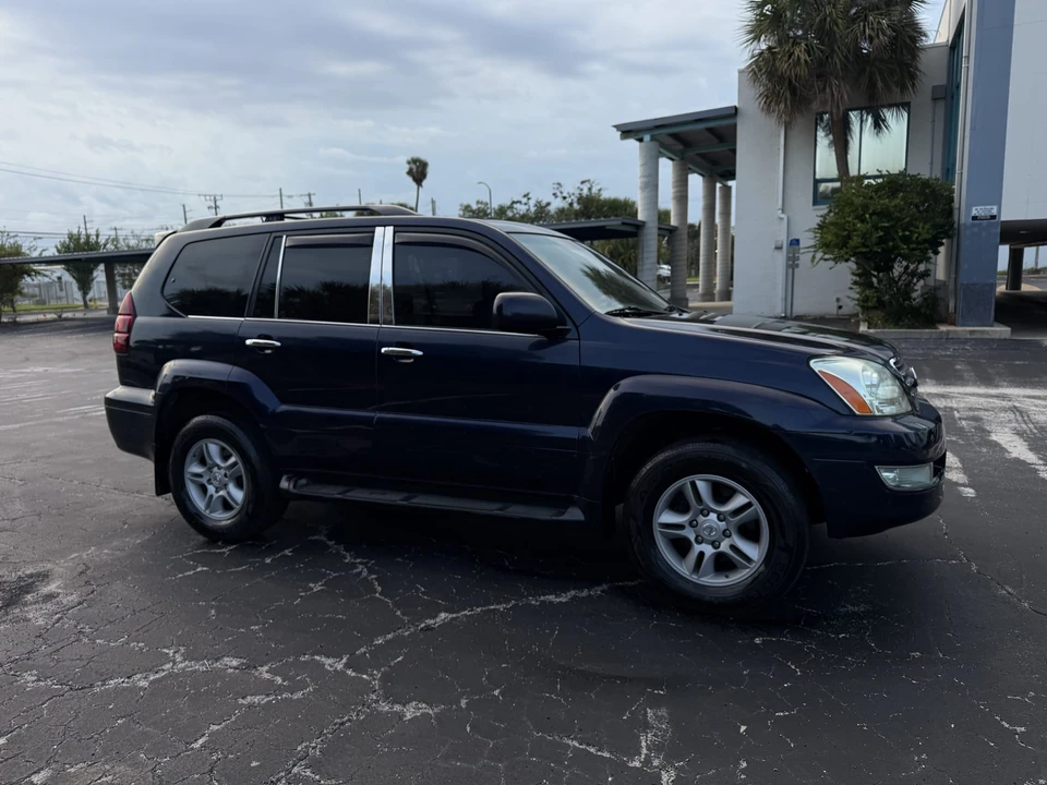 2007 Lexus GX 1st Gen - Image 25 of 31