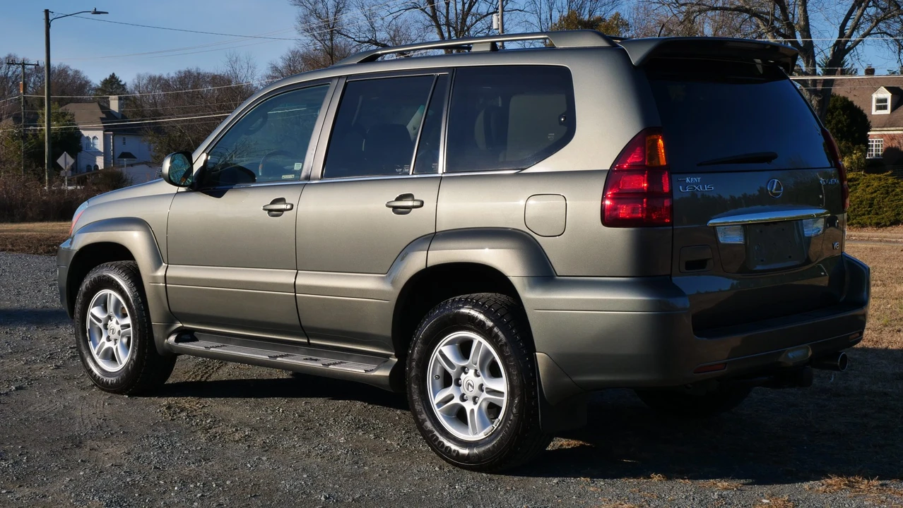 2007 Lexus GX 1st Gen - Image 19 of 31