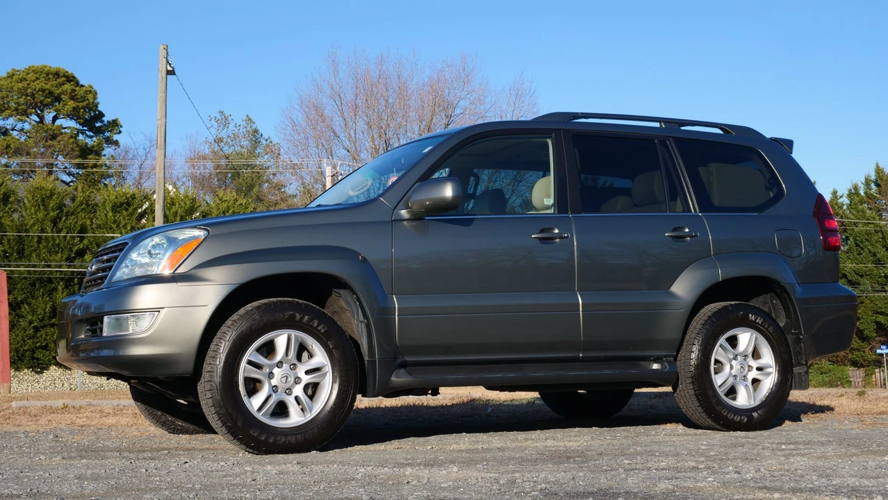 2007 Lexus GX 1st Gen - Image 12 of 31