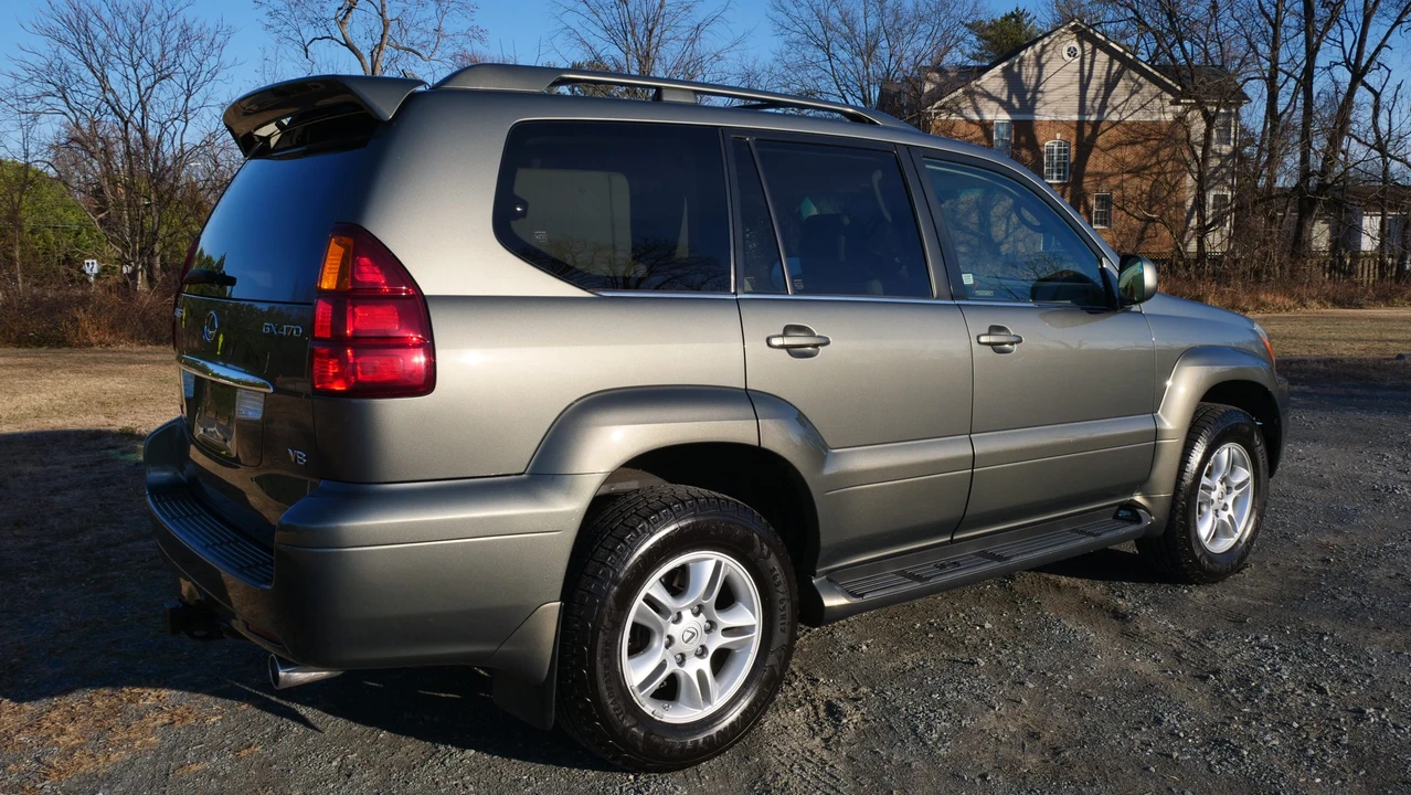 2007 Lexus GX 1st Gen - Image 25 of 31