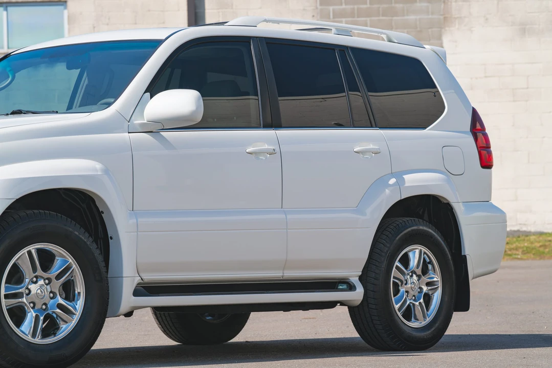 2007 Lexus GX 1st Gen - Image 26 of 31