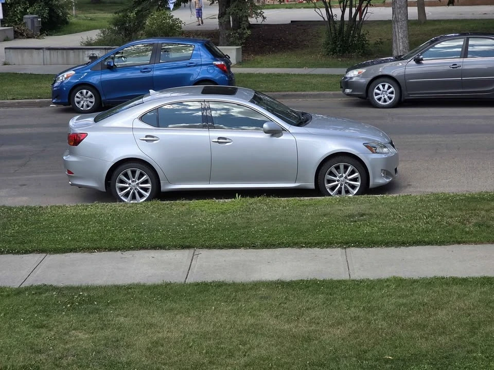 2007 Lexus IS 2nd Gen - Image 3 of 5