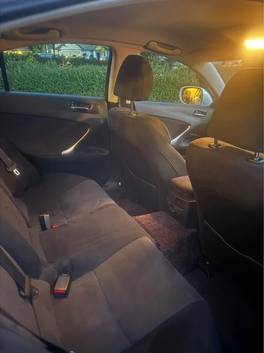 2007 Lexus IS 2nd Gen - Image 17 of 18