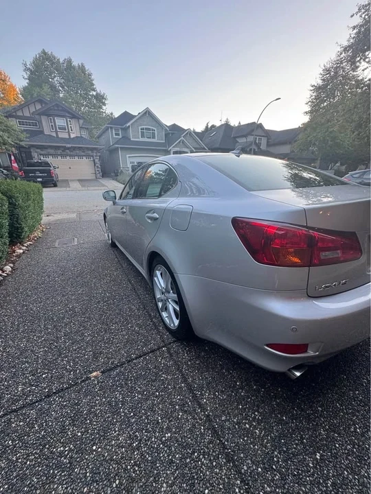 2007 Lexus IS 2nd Gen - Image 6 of 18