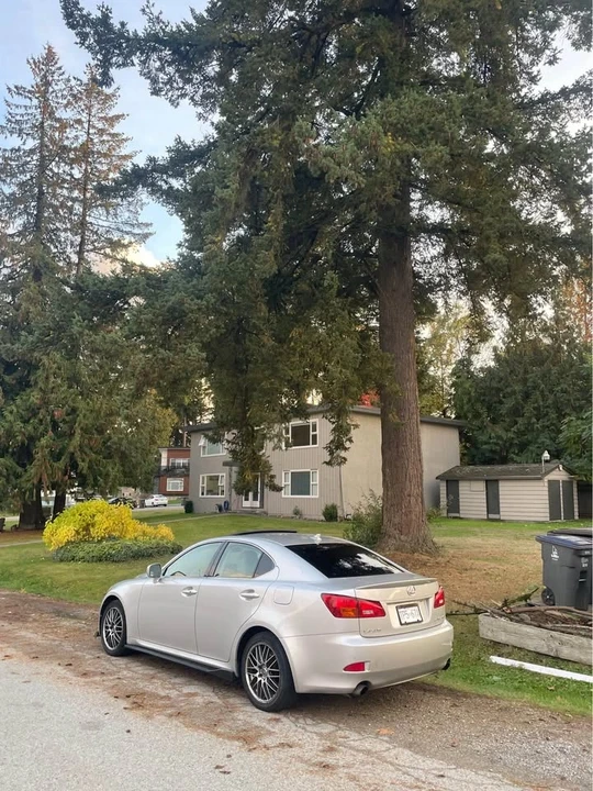 2007 Lexus IS 2nd Gen - Image 5 of 13