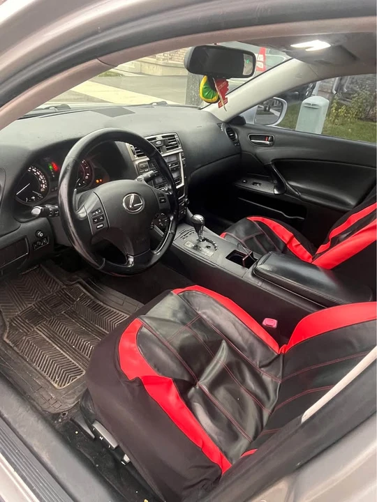 2007 Lexus IS 2nd Gen - Image 4 of 9