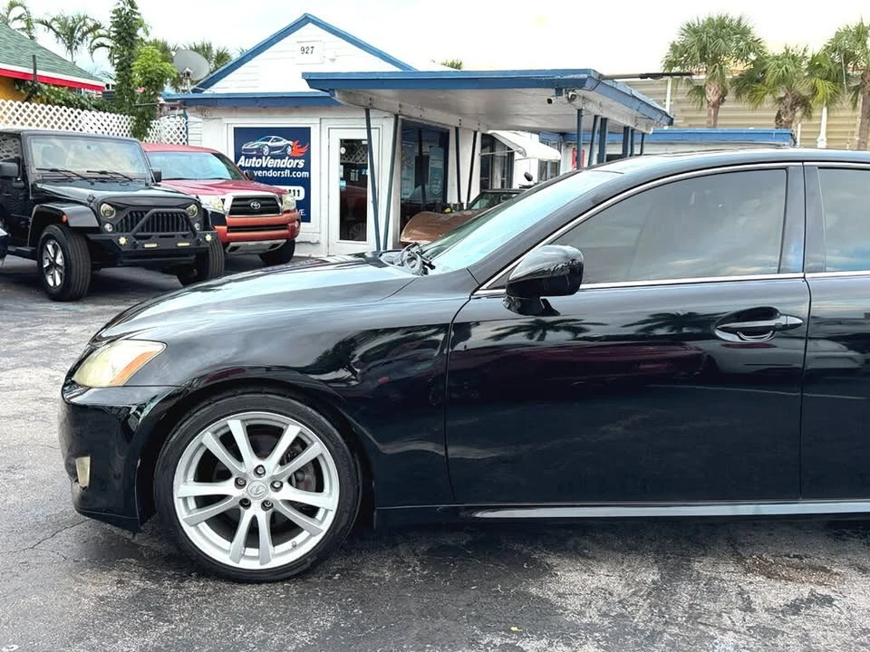2007 Lexus IS 2nd Gen - Image 9 of 19