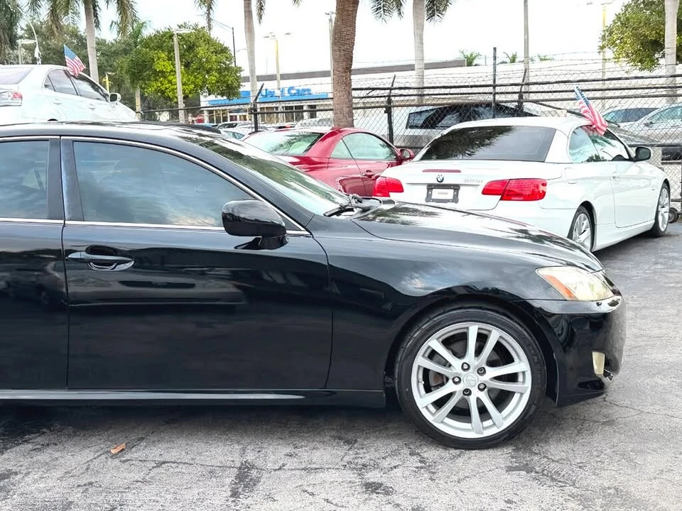 2007 Lexus IS 2nd Gen - Image 13 of 19